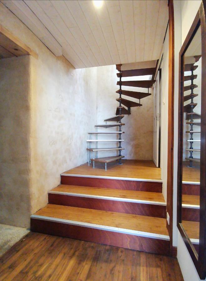 La Maison De Thomas Saint-Amant-de-Boixe Eksteriør bilde